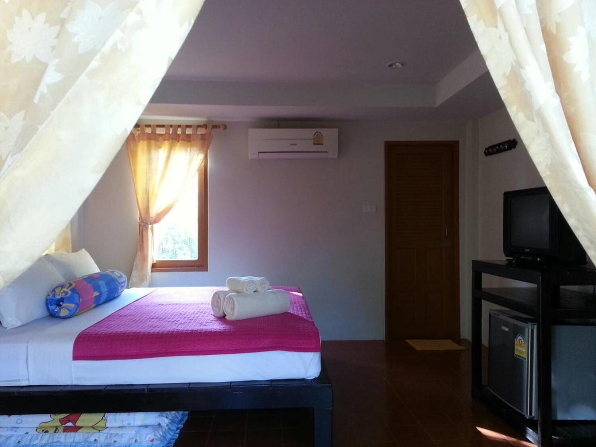 Arerayah Beach Resort Pran Buri Luaran gambar